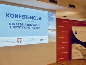Ekran z prezentacją